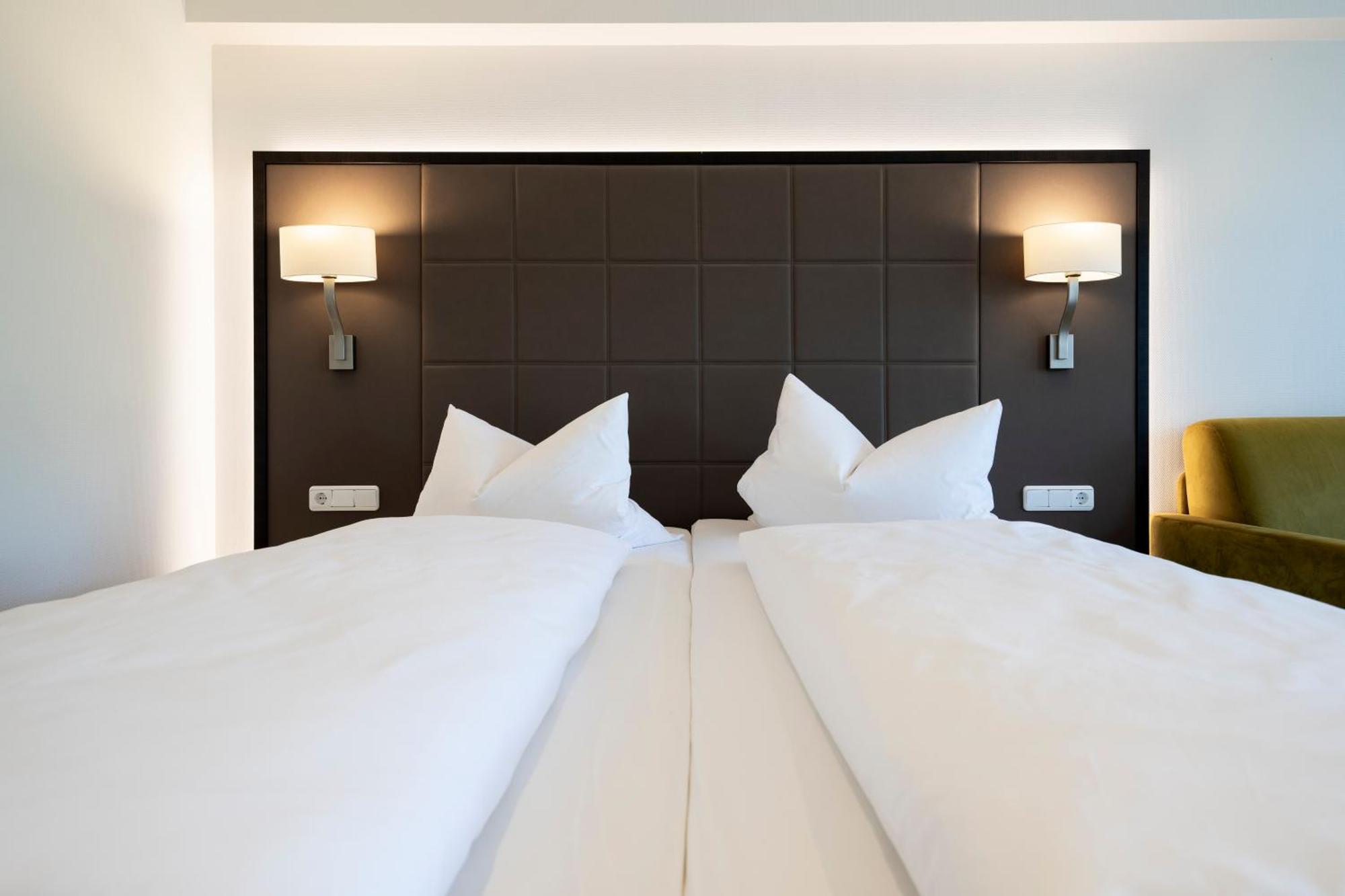 Hotel-Gasthof Rose Оберкирх Екстериор снимка