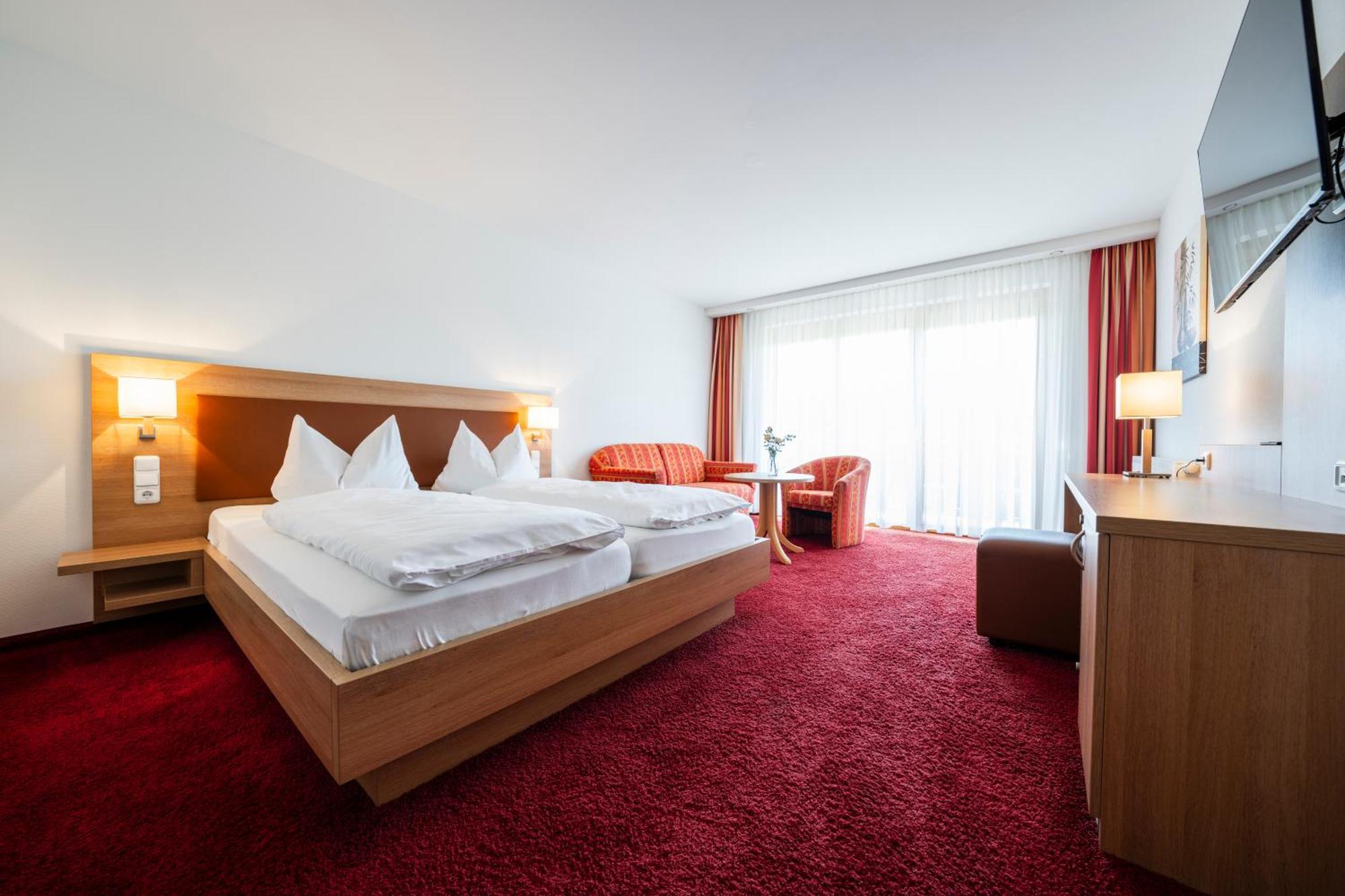Hotel-Gasthof Rose Оберкирх Екстериор снимка