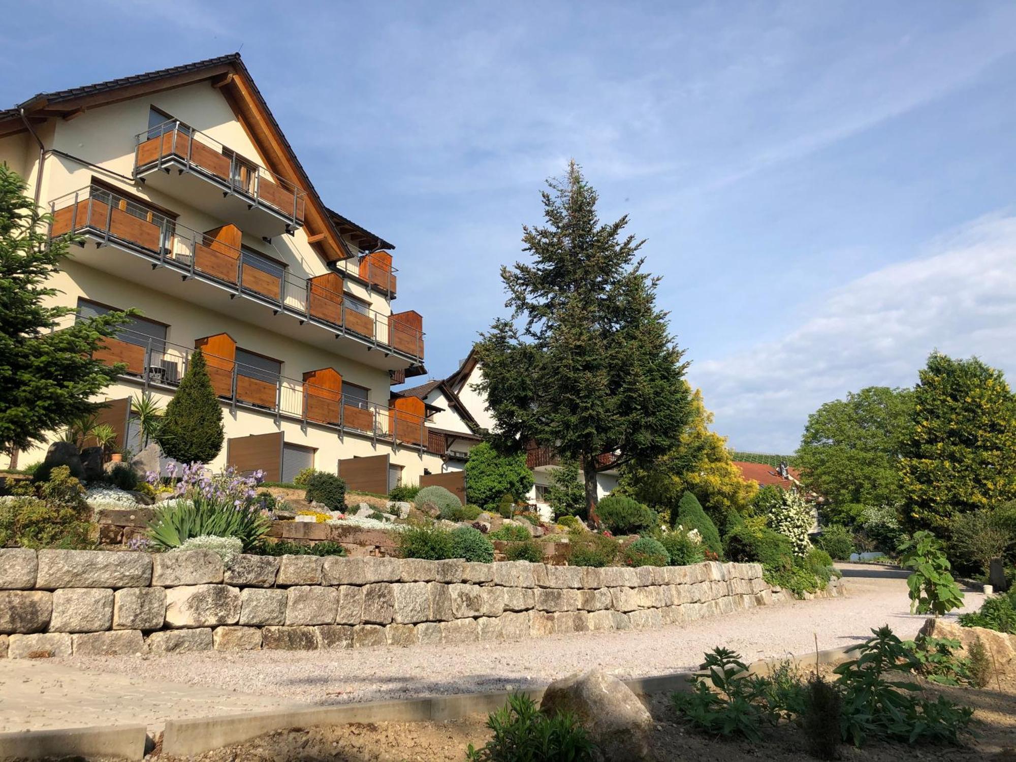 Hotel-Gasthof Rose Оберкирх Екстериор снимка